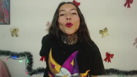 Snapshot of eimytatto_ chatting on December 30, 2024, 11:17 pm Carla online show from December 30, 2024, 11:17 pm