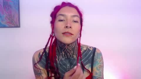 Snapshot of eimytatto_ chatting on February 4, 2025, 9:41 pm Carla online show from February 4, 2025, 9:41 pm