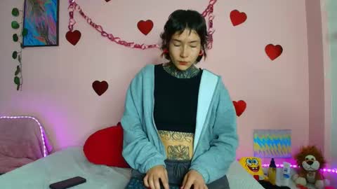 Snapshot of eimytatto_ chatting on September 20, 2025, 11:50 pm Carla online show from September 20, 2025, 11:50 pm