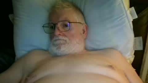 Snapshot of eketman1964 chatting on October 1, 2025, 11:11 pm eketman1964 online show from October 1, 2025, 11:11 pm