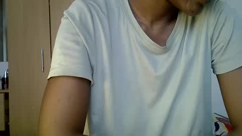 Snapshot of el_petite chatting on December 8, 2024, 8:20 am petite online show from December 8, 2024, 8:20 am