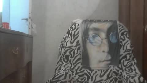 Snapshot of el_principe_veryhot chatting on March 6, 2025, 7:03 am el_principe_veryhot online show from March 6, 2025, 7:03 am