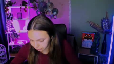 Snapshot of elen_dark chatting on October 10, 2025, 10:47 am elen_dark online show from October 10, 2025, 10:47 am