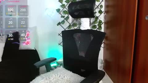 Snapshot of eli_gom_ chatting on March 2, 2025, 2:08 am Eliza online show from March 2, 2025, 2:08 am