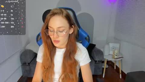 elisabeth sarmiento online show from March 1, 2025, 9:59 pm