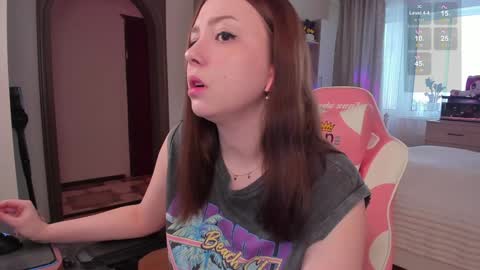 Snapshot of elisejays chatting on January 9, 2025, 9:48 am Elise    online show from January 9, 2025, 9:48 am