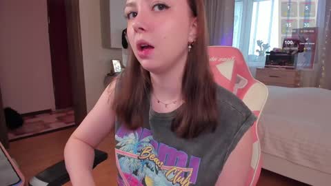 Snapshot of elisejays chatting on January 18, 2025, 10:06 am Elise    online show from January 18, 2025, 10:06 am