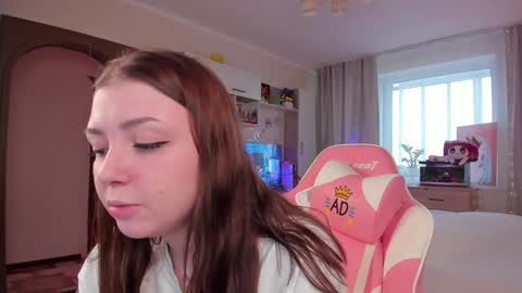 Snapshot of elisejays chatting on January 25, 2025, 10:29 am Elise    online show from January 25, 2025, 10:29 am