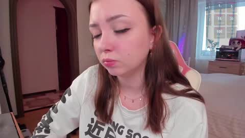 Snapshot of elisejays chatting on January 26, 2025, 10:23 am Elise    online show from January 26, 2025, 10:23 am