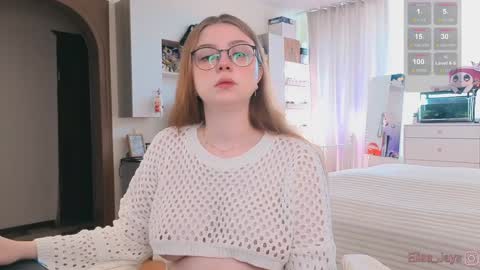 Snapshot of elisejays chatting on September 22, 2025, 12:07 pm Elise    online show from September 22, 2025, 12:07 pm