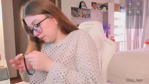 Snapshot of elisejays chatting on October 13, 2025, 1:00 pm Elise    online show from October 13, 2025, 1:00 pm