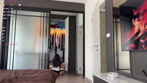 Snapshot of elisonnina chatting on November 13, 2025, 3:49 am Nina online show from November 13, 2025, 3:49 am