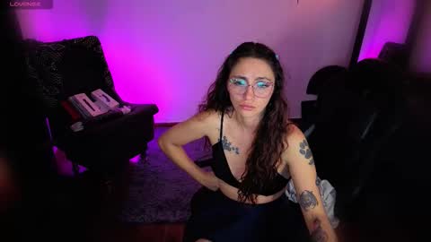 Snapshot of elizabeht_911 chatting on September 15, 2025, 3:39 am elizabeht_911 online show from September 15, 2025, 3:39 am