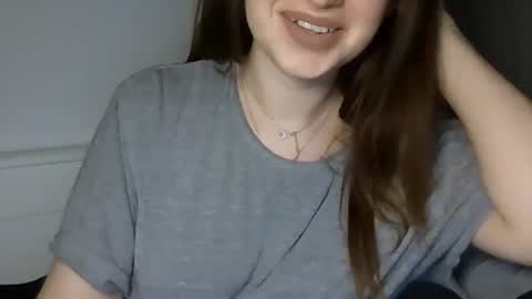 Elizabet 18 online show from February 6, 2025, 9:17 pm