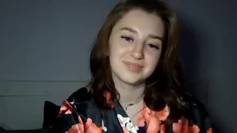 Elizabet 18 online show from February 17, 2025, 2:09 am