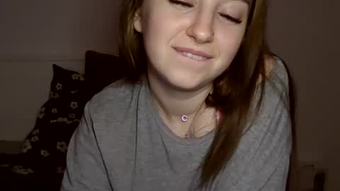 Elizabet 18 online show from February 19, 2025, 1:40 am