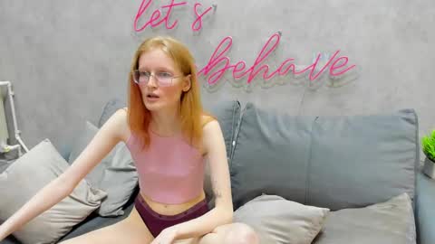 Snapshot of elizabeth_harpper chatting on March 4, 2025, 2:32 pm Elizabeth online show from March 4, 2025, 2:32 pm