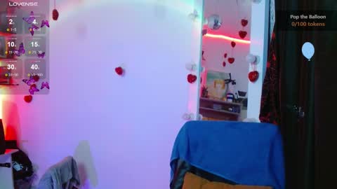 Snapshot of elizabeth_martinez98 chatting on February 25, 2025, 10:07 pm Elizabeth Martinez online show from February 25, 2025, 10:07 pm