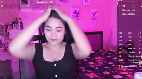 Snapshot of elleelle123 chatting on February 12, 2025, 2:14 am Ann online show from February 12, 2025, 2:14 am