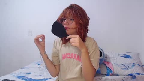 Snapshot of ellie_andy19 chatting on February 5, 2025, 4:27 am kev  dani online show from February 5, 2025, 4:27 am