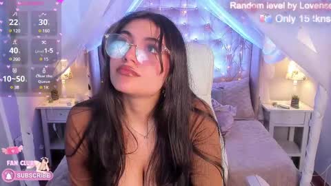  Ellie Jhonson  online show from February 22, 2025, 5:57 pm