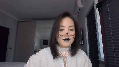 Snapshot of elliesoft chatting on November 15, 2025, 7:49 am elliesoft online show from November 15, 2025, 7:49 am