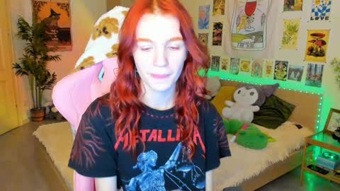 Snapshot of elly_milas chatting on January 14, 2025, 11:31 am Elly     Fansly  online show from January 14, 2025, 11:31 am