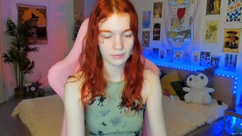 Snapshot of elly_milas chatting on January 17, 2025, 7:08 am Elly     Fansly  online show from January 17, 2025, 7:08 am