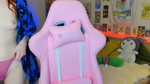 Snapshot of elly_milas chatting on January 27, 2025, 9:23 am Elly     Fansly  online show from January 27, 2025, 9:23 am