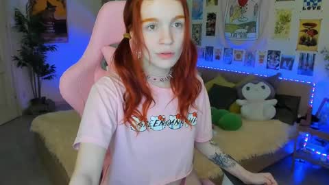 Snapshot of elly_milas chatting on February 25, 2025, 6:58 am Elly     Fansly  online show from February 25, 2025, 6:58 am