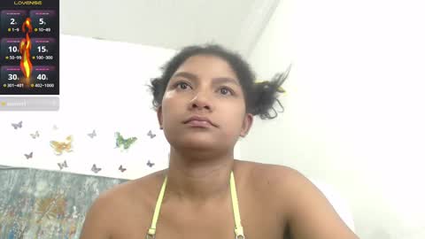 Snapshot of elly_willis chatting on February 27, 2025, 10:15 am Elly online show from February 27, 2025, 10:15 am