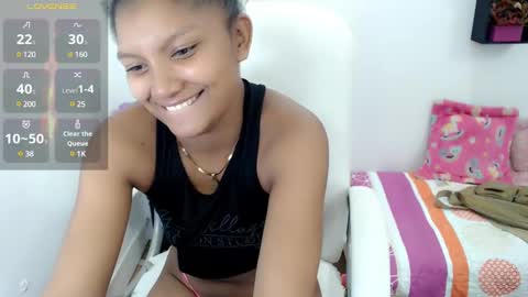 Snapshot of elly_willis chatting on March 11, 2025, 12:00 am Elly online show from March 11, 2025, 12:00 am