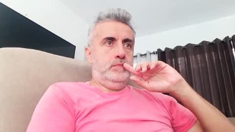 Snapshot of elmejorfvb2 chatting on December 4, 2024, 6:06 pm fer online show from December 4, 2024, 6:06 pm