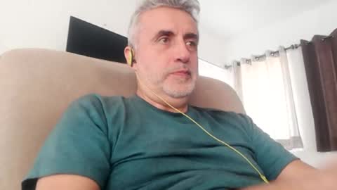 Snapshot of elmejorfvb2 chatting on February 15, 2025, 9:15 pm fer online show from February 15, 2025, 9:15 pm