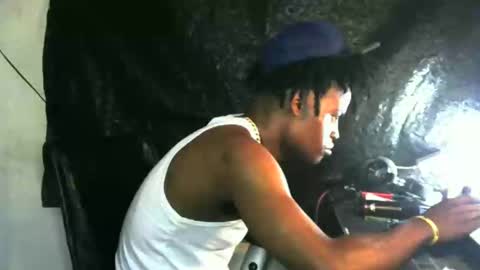 Snapshot of elniga21 chatting on December 15, 2024, 10:04 pm EL NIIGGGAA 21 EL NIGGA 21 online show from December 15, 2024, 10:04 pm