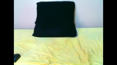 Snapshot of elodielynn chatting on February 26, 2025, 6:32 pm elodielynn online show from February 26, 2025, 6:32 pm