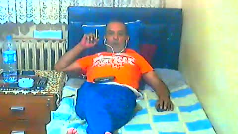 Snapshot of elpaso01 chatting on September 17, 2025, 9:05 pm elpaso online show from September 17, 2025, 9:05 pm