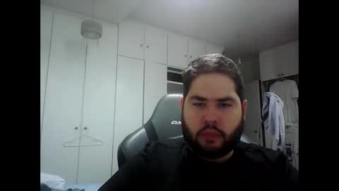 Snapshot of embarrassed_str8_3incher chatting on September 19, 2025, 12:34 am embarrassed_str8_3incher online show from September 19, 2025, 12:34 am