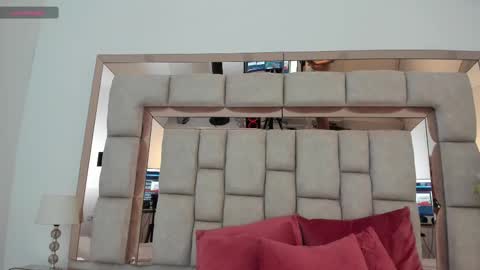 Snapshot of emma_castilloo chatting on February 18, 2025, 12:28 pm Emma Castillo online show from February 18, 2025, 12:28 pm