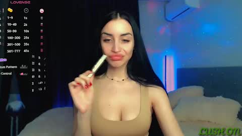 Snapshot of emma_jordan chatting on February 21, 2025, 4:16 pm Emma online show from February 21, 2025, 4:16 pm