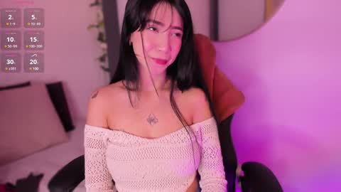 emma_woods__ online show from January 2, 2025, 12:24 pm