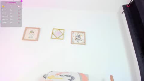 Snapshot of emmarogers_ chatting on February 13, 2025, 3:56 pm Emma Rogers online show from February 13, 2025, 3:56 pm