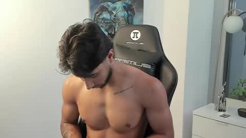 Snapshot of emmet_collins chatting on September 22, 2025, 3:47 pm Emmet online show from September 22, 2025, 3:47 pm