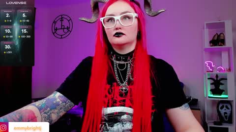 Snapshot of emmybrightj_ chatting on January 10, 2025, 9:13 am Emmy Bright     50  online show from January 10, 2025, 9:13 am