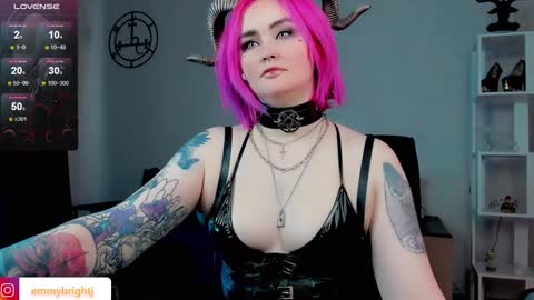 Snapshot of emmybrightj_ chatting on January 29, 2025, 7:57 am Emmy Bright     50  online show from January 29, 2025, 7:57 am
