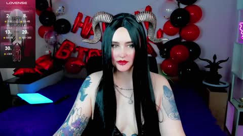 Snapshot of emmybrightj_ chatting on February 8, 2025, 4:47 am Emmy Bright     50  online show from February 8, 2025, 4:47 am