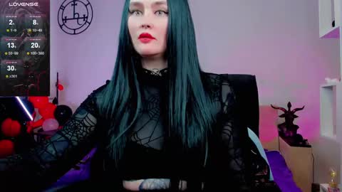 Snapshot of emmybrightj_ chatting on March 1, 2025, 7:30 am Emmy Bright     50  online show from March 1, 2025, 7:30 am