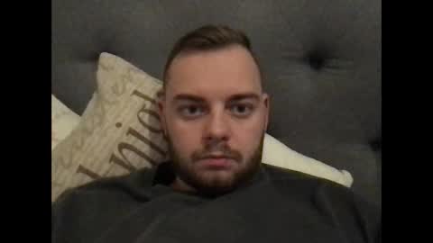 Snapshot of emrelallaren chatting on September 25, 2025, 5:05 pm emrelallaren online show from September 25, 2025, 5:05 pm