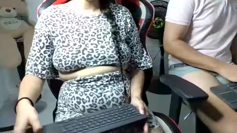 Snapshot of emy_sweet_jack chatting on September 18, 2025, 3:30 am Jack And Emily online show from September 18, 2025, 3:30 am