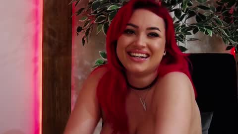 Snapshot of emyhilton_ chatting on February 12, 2025, 8:49 am Emy online show from February 12, 2025, 8:49 am